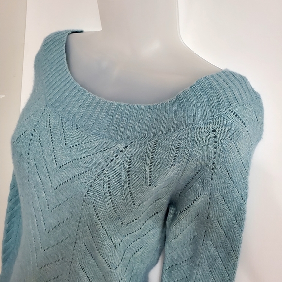 RW&CO Cashmere wool blend Pindot Sweater Small - Picture 5 of 10